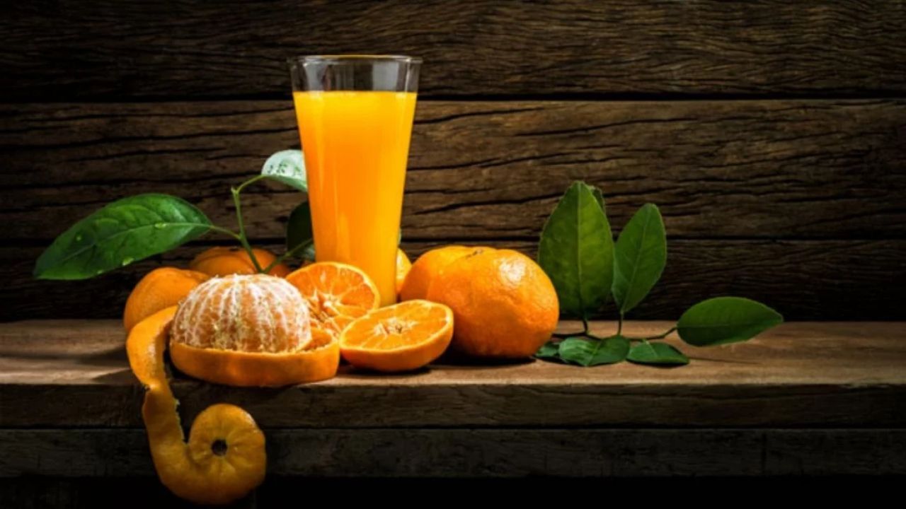 প্রতিদিন কমলা খেলে কমে মুখ গলা ও পেটের ক্যান্সারের ঝুঁকি